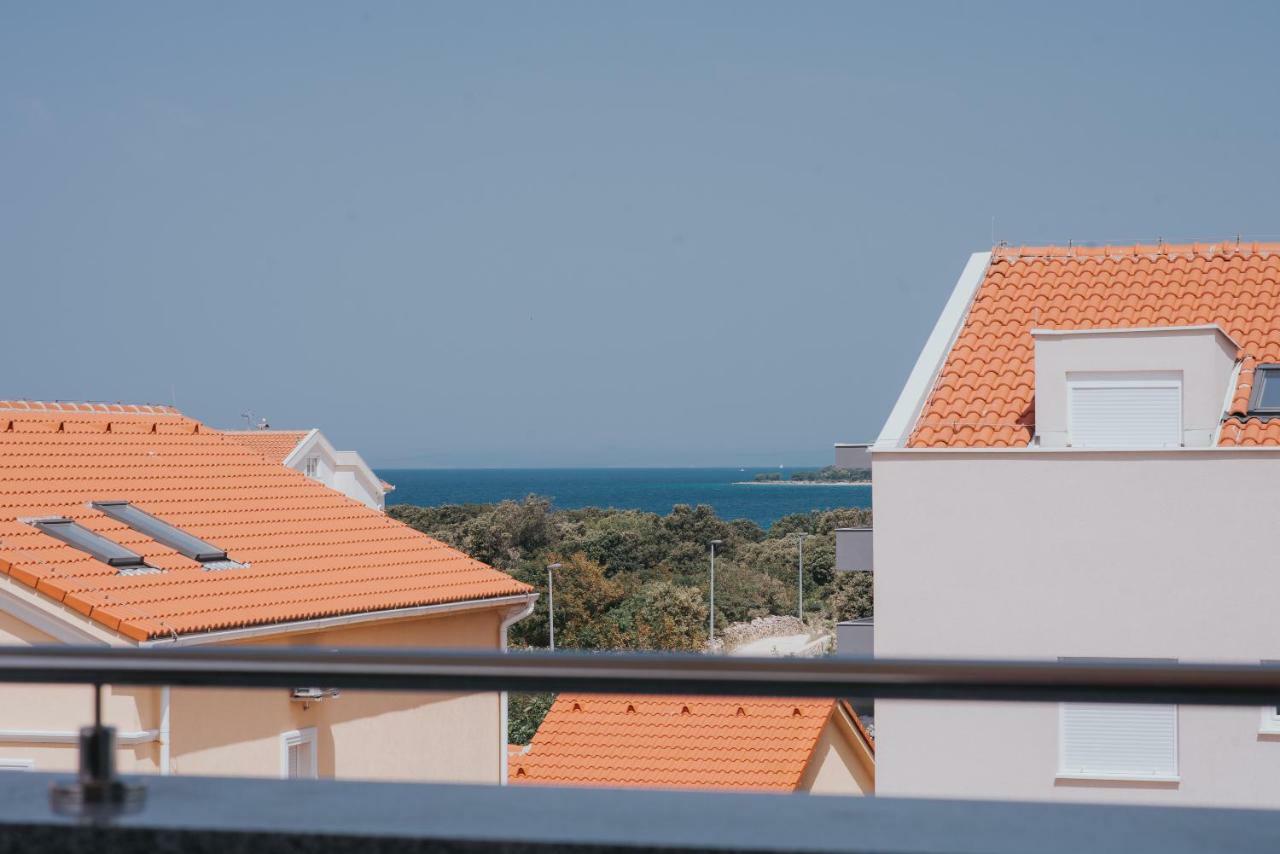 Relax Apartments Novalja Exterior foto
